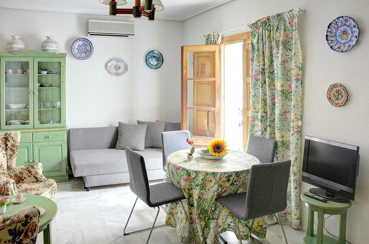 Luminoso Loft En La Alfalfa Apartment Seville Exterior photo